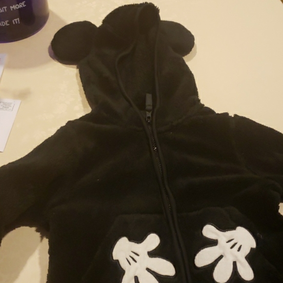 Sweater - Picture 2 of 3